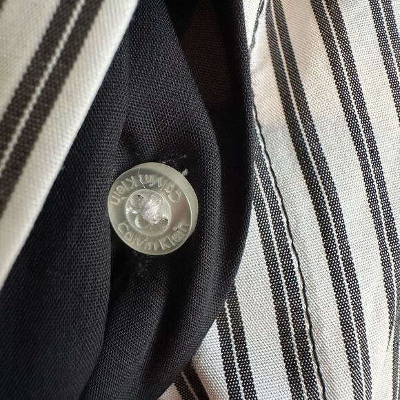 Calvin Klein Striped Button Front Sleeveless Collared Shirt 3X - Picture 4 of 9